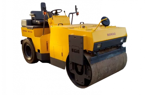 Дорожный каток Bomag BW 131 ACV 3,6 т в аренду с оператором
