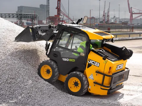 Мини-погрузчик JCB 190 с бортовым поворотом