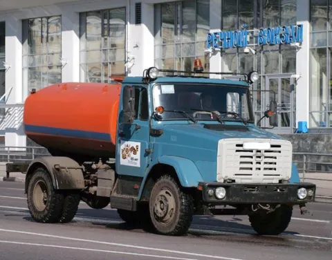Поливомоечная машина Коммаш Арзамас КО-713Н-6576 6 м³ — Коммаш КО-713Н-6576