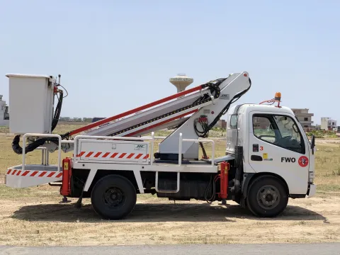 Аренда автовышки Hyndai Sky 280S 28 м в Москве