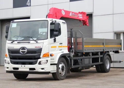 Манипулятор Hino 5 т, КМУ 3 т в аренду с оператором