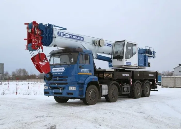 Аренда автокрана Галичанин КС-65715 50 т в Москве