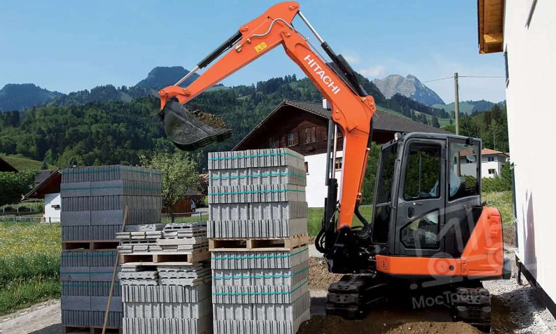 Аренда мини-экскаватора Hitachi ZX65USB-5A в Москве