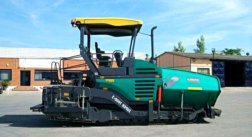 Асфальтоукладчик Vogele SUPER 1900-2 в аренду с оператором