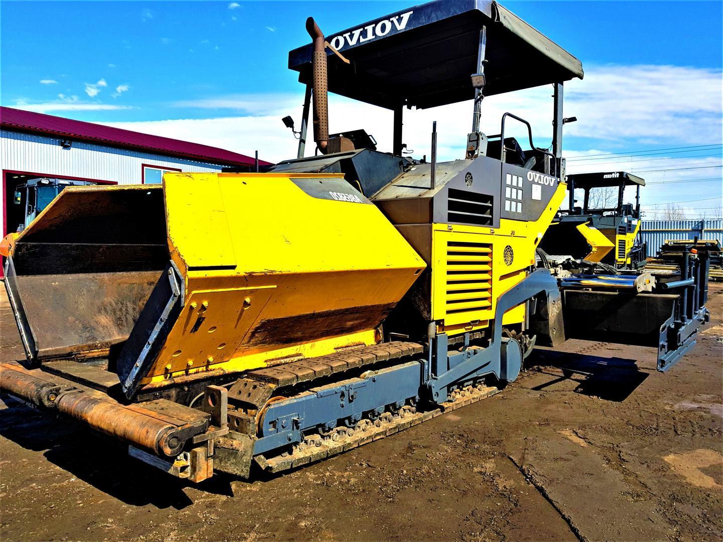 Асфальтоукладчик Volvo ABG 2820 в аренду с оператором