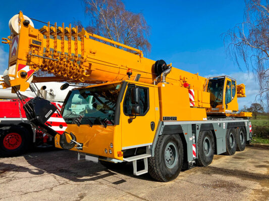 Автокран 90 тонн «Liebherr» в аренду с оператором