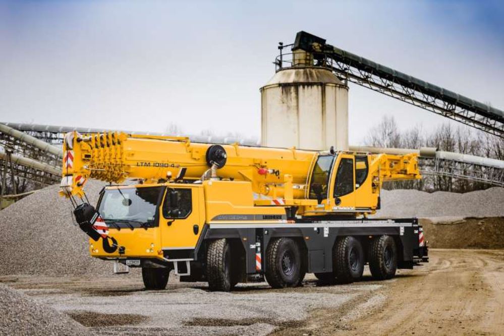 Автокран Кран 90 тонн Liebherr в аренду с оператором