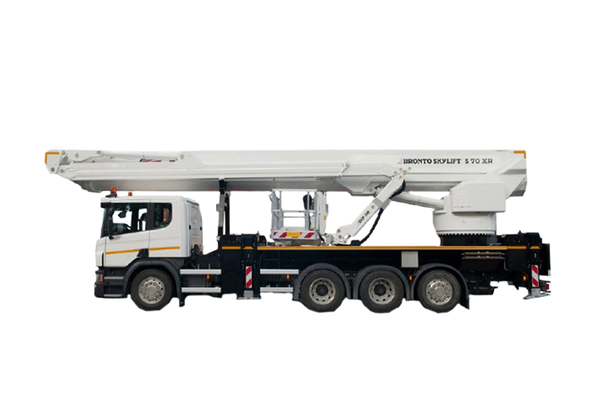 Автовышка 40м Bronto Skylift 40-2T2 в аренду с оператором