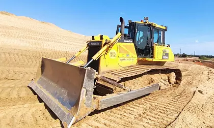 Бульдозер Коматсу (Komatsu) в аренду с оператором
