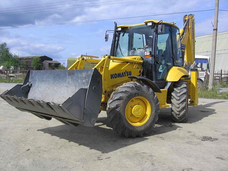 Экскаватор-погрузчик Komatsu WB97S-5 в аренду с оператором
