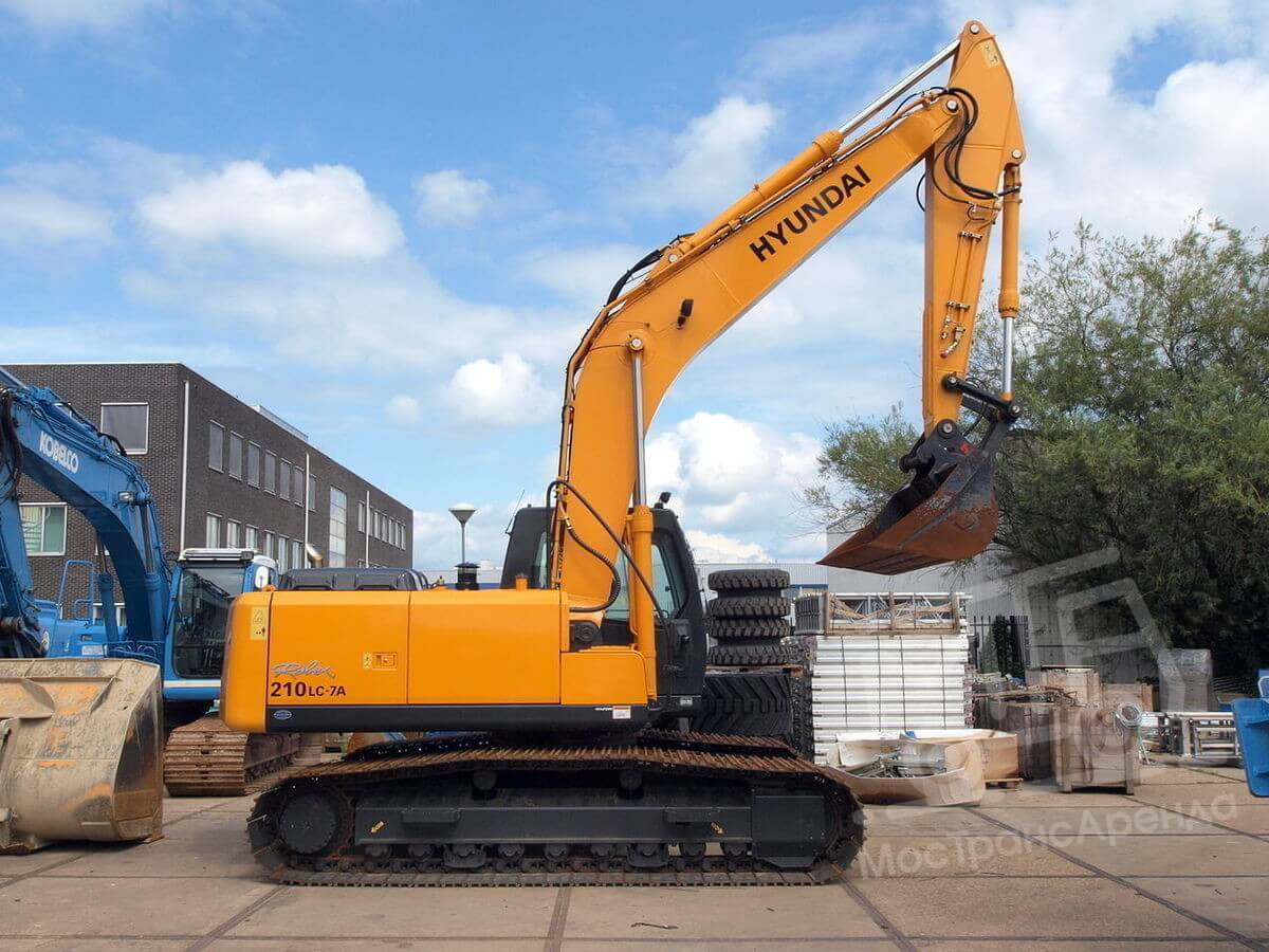 Длиннорукого экскаватора Hyundai R210LC-7 LR в аренду с оператором