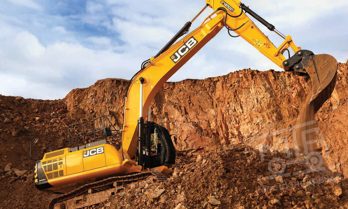 Гусеничный экскаватор JCB JS300 в аренду с оператором