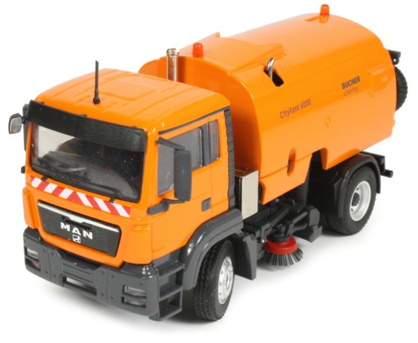 Вакуумная уборочнаяашина 6 м3 - BUCHER CITYFANT 6000 в аренду с оператором