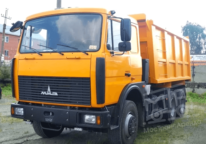 Самосвал МАЗ 5516 в аренду с оператором
