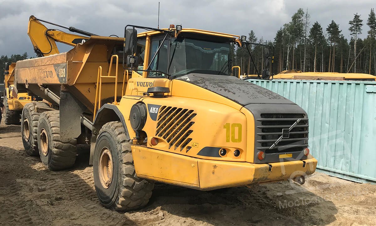 Самосвал Sochlenennyy samosval volvo a35d в аренду с оператором