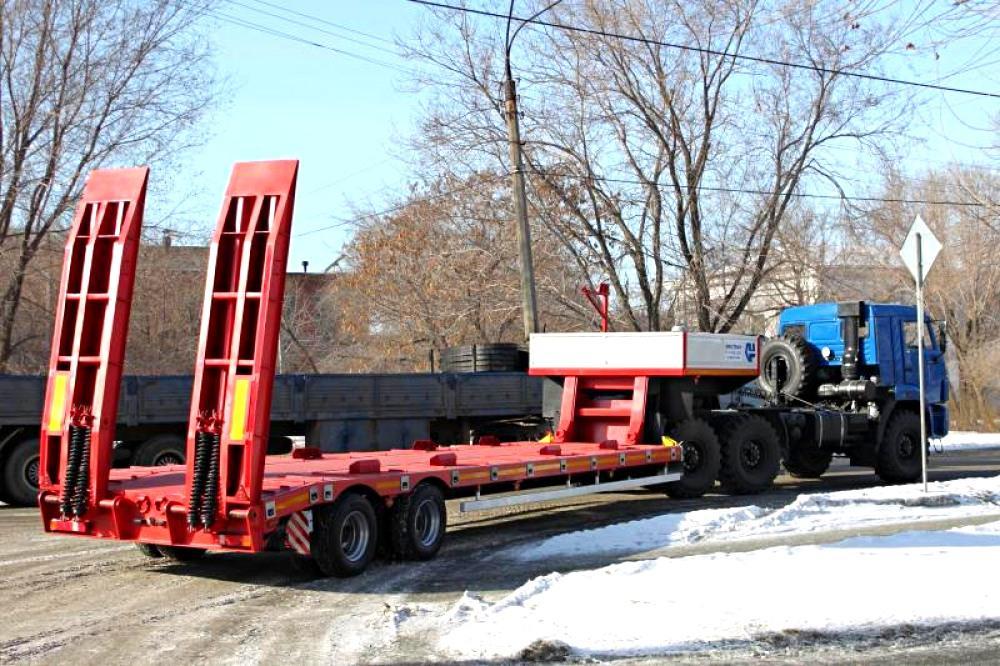 Низкорамный трал 26т HARTUNG 9426,22-0000031 в аренду с оператором